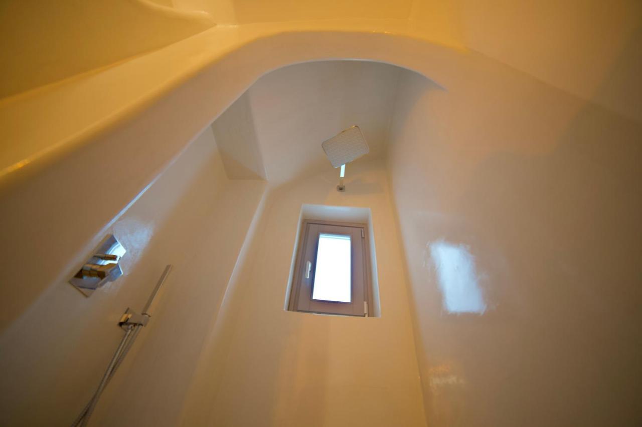 Eternity Suites Santorini Fíra Kültér fotó