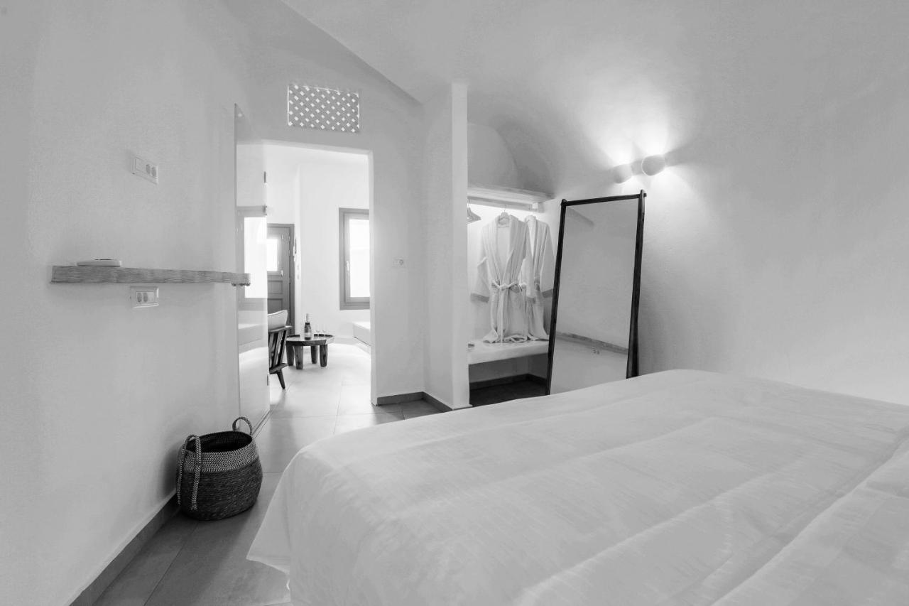 Eternity Suites Santorini Fíra Kültér fotó