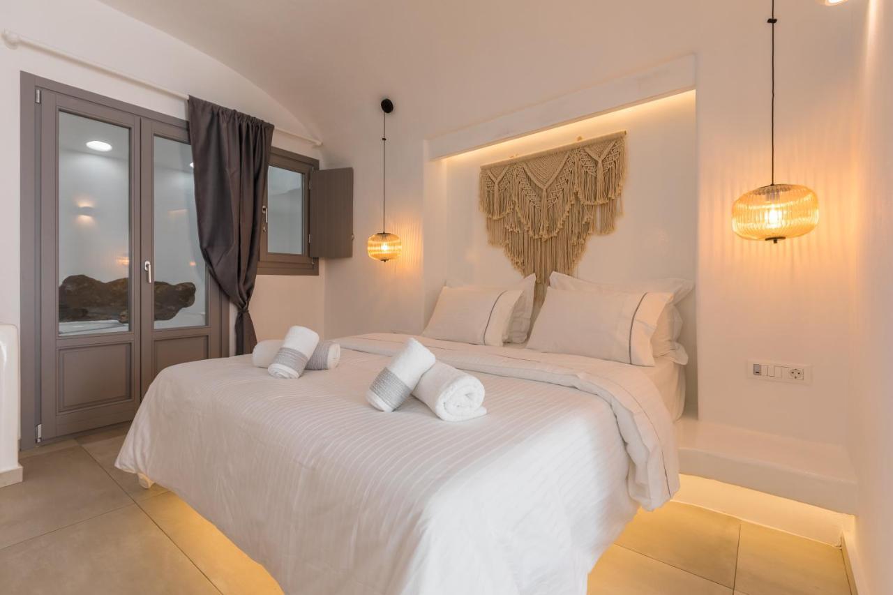 Eternity Suites Santorini Fíra Kültér fotó